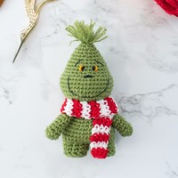 Jouets en peluche pour bébés de haute qualité, poupée Grinch en crochet amigurumi pour cadeaux de Noël, 100% faits à la main, ornement de Noël tricoté