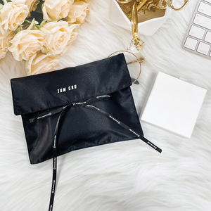 Sacchetto Regalo <span class=keywords><strong>in</strong></span> Seta Stampato con Colori Personalizzati, Busta <span class=keywords><strong>in</strong></span> <span class=keywords><strong>Tessuto</strong></span> Satinato con Nastri - Product Image 4