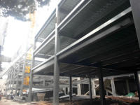 Garage stéréo moderne de stationnement de structure métallique de conception de grande capacité pour l'usage à multiniveaux de carport