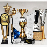 Cadeau d'affaires de trophée de style sport en métal cristal K9 sur mesure avec logo gravé sculpté et sérigraphie en soie