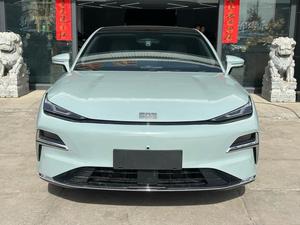 Geely Galaxy Starshine 8 PHEV 2025 Usado, 130 km, EM-i Flagship, Híbrido 1.5L, 3DHT, LiDAR, <span class=keywords><strong>NOA</strong></span>, AR-HUD, Sedán de Lujo en Stock para Exportación - Product Image 1