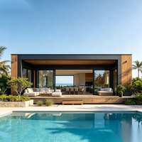 Maison préfabriquée moderne à deux étages, maison modulaire de luxe, structure noire, mur en verre, terrasse en bois, villa dans la cour