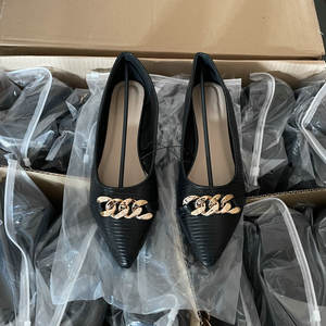 Zapatos Planos de Punta Puntiaguda para Mujer con Decoración de Cadena Metálica, Zapatos Planos Transpirables de PU para el Uso Diario - Product Image 4