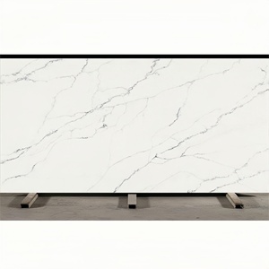 ชุด Calacatta ที่ทันสมัยแผ่นหินที่ออกแบบทางวิศวกรรมเคาน์เตอร์ห้องครัวควอตซ์ - Product Image 1