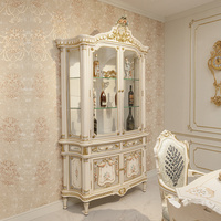 Luxueux palais français sculpté et peint armoire à quatre portes style européen or meubles classiques armoire à vin en bois massif