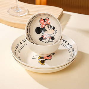 Cartoon <span class=keywords><strong>Mickey</strong></span> <span class=keywords><strong>Mouse</strong></span> 4 pièces réutilisables portables en céramique bols en porcelaine ensemble de <span class=keywords><strong>vaisselle</strong></span> quatre tailles passe au lave-<span class=keywords><strong>vaisselle</strong></span> pour un usage domestique - Product Image 3