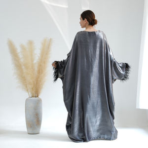 Vêtements islamiques Abayas fermées à plumes pour femmes robe musulmane <span class=keywords><strong>Turquie</strong></span> Dubaï Abaya robe modeste avec ceinture à nouer à l'intérieur - Product Image 5
