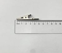 Pince crocodile en métal de sécurité isolée en PVC rouge noir personnalisé en gros d'usine pour les tests de tension
