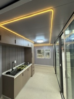 Cabine modulaire Apple Pod moderne, maison préfabriquée miniature pour l'Australie, conception résistante aux intempéries