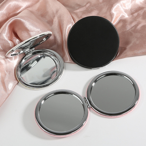 Miroir de maquillage compact élégant en forme de cœur rond <span class=keywords><strong>pour</strong></span> hommes, femmes et filles, à ranger dans <span class=keywords><strong>la</strong></span> poche, le sac à main ou le portefeuille - Product Image 5