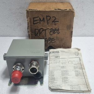Danfoss EMP2 <b>Pressure</b> <b>Transmitter</b> 084G2139 - Product Image 1