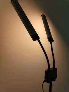 Adjustable Double Arm LED Makeup Lamp with Phone Clip Beauty Photography PMU Lighting Accessory - Product Image 2