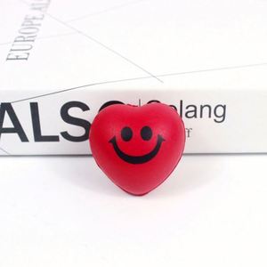 Pelotas Antiestrés con Cara Sonriente: Mini Pelotas de Espuma en Forma de Corazón para Recompensas Escolares y Promociones - Product Image 4