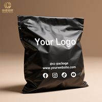 Kantong Pengiriman Polietilen Hitam Perekat Kuat Cetak Kustom untuk Amplop Pengiriman, Kantong Paket Pengiriman Ekspres Biodegradable, Kantong Pos Hoodie