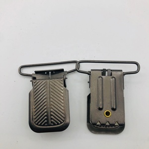 Clips de vêtement en métal de haute qualité emballage en vrac personnalisé porte-sucette élégant bébé vêtements pantalons pinces à bretelles - Product Image 4