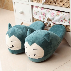 Pantoufles d'intérieur en <span class=keywords><strong>peluche</strong></span> douces et mignonnes, taille adulte unisexe, personnalisées, en gros, avec motif de dessin animé Pokémon, pour l'hiver, rembourrées, gratuites - Product Image 4