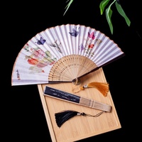 Éventail pliant traditionnel chinois, motif paysage, danse classique, artisanat en bambou et tissu, éventail pliant pour étudiant, pour mariage/diplôme