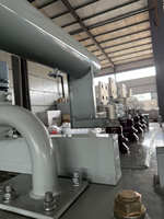 Transformateur de puissance immergé dans l'huile avec réservoir de compensation pour système de distribution et de transmission haute tension