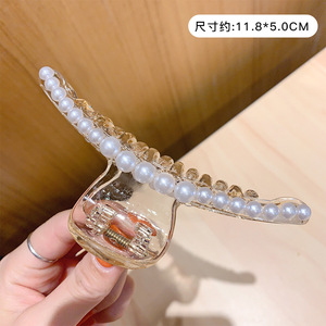 Grandi Perle Artigli Dei Capelli Della Clip Oversize Piccolo Tiktak Accessori Per Capelli per Le Donne Coreano Nero Bianco Barrette 2021 Nuovo - Product Image 2