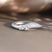 Bague pour femme empilable en argent 925 dégradé de taille avec trois pierres ondulées marquise zircon incurvée