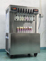 Machine à glace molle professionnelle 4+3 saveurs pour les entreprises