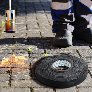 Joint d'étanchéité d'asphalte résistant aux fissures <span class=keywords><strong>Bande</strong></span> d'étanchéité <span class=keywords><strong>pour</strong></span> toit en asphalte - Product Image 3