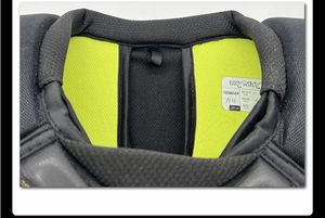 Nouveauté 2026 : Protection de Poitrine Haut de Gamme Vik-Max pour Hockey sur Glace et sur Gazon avec Protège-Épaules, Équipement de Hockey Professionnel - Product Image 3