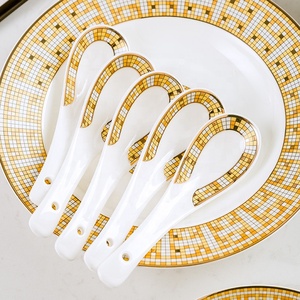 Meilleures ventes - Service de table en porcelaine fine de Jingdezhen, 60 pièces, style occidental, mosaïque dorée - Product Image 3