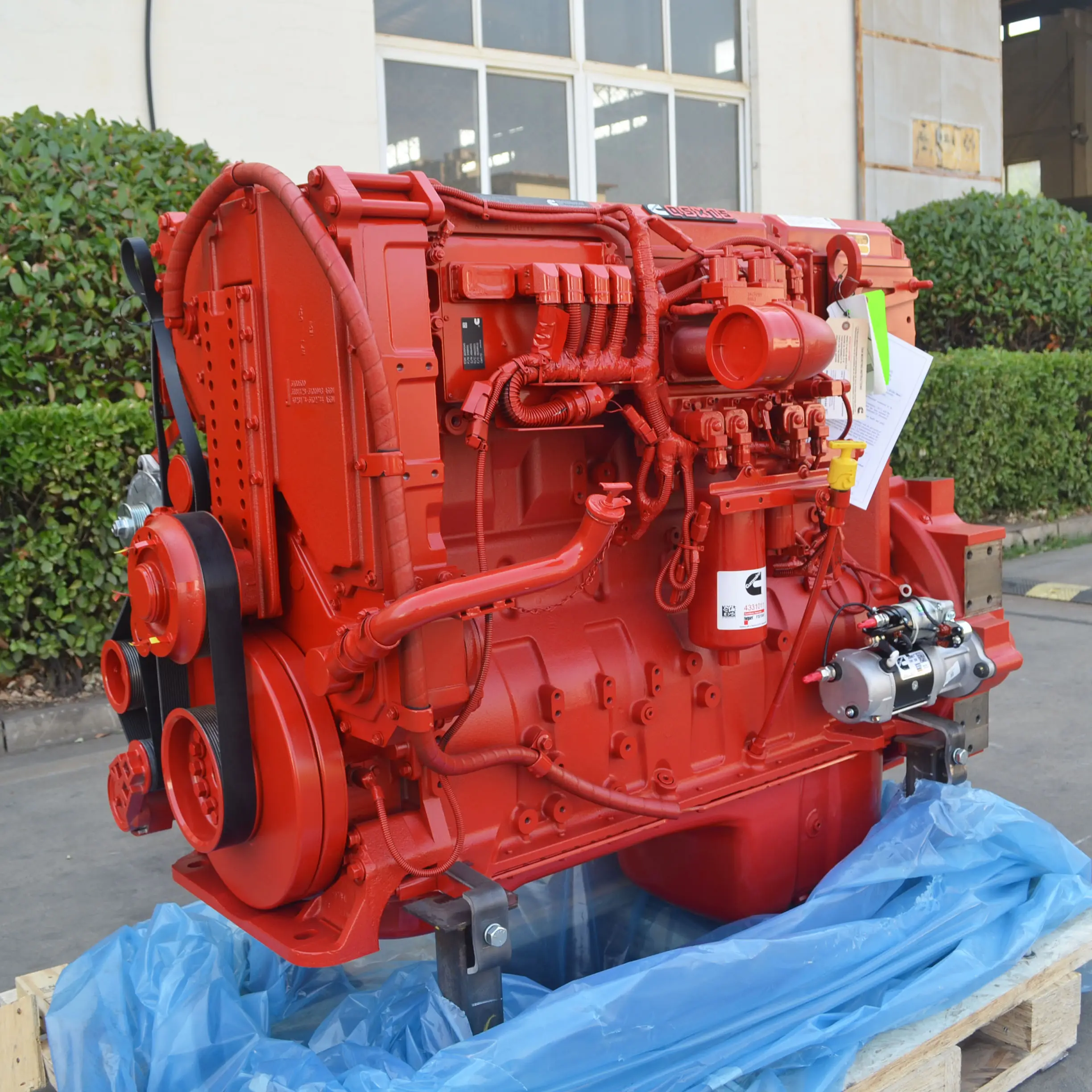 Marka yeni Cummins motor QSX15-C525 525hp/2100rpm motor tertibatı için DAMPERLİ KAMYON inşaat makineleri motor