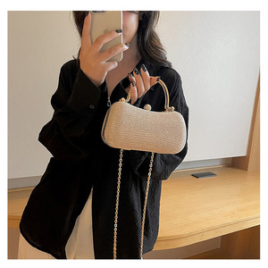 2025 nouveau Style à la mode chaîne <span class=keywords><strong>sac</strong></span> fourre-tout grande capacité Unique <span class=keywords><strong>sac</strong></span> de Banquet portable <span class=keywords><strong>pour</strong></span> Banquets femmes <span class=keywords><strong>sac</strong></span> à main - Product Image 4