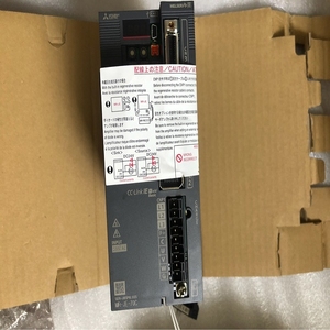 MR-JE-70C เครื่องขยายสัญญาณดิจิตอล AC รุ่น MR-JE ซีรีส์ PLC - Product Image 5