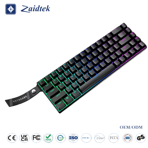 Teclado Mecánico para Juegos de Perfil Bajo con 68 Teclas, Iluminación RGB Fluida, Puerto USB-C, Cable Desmontable, Interruptor Azul, Distribución US - Product Image 1