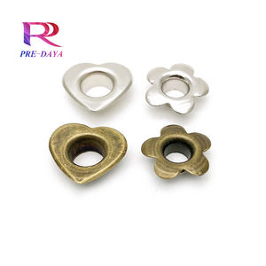 סיטונאי באיכות גבוהה מתכת פליז צורת פרח צורת לב עינית לבגדי נשים לתיק - Product Image 5