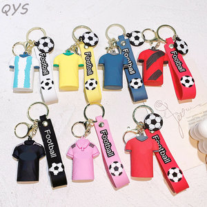 Llavero Personalizado QYS de PVC 3D con Diseño de Jugador de Fútbol, Anillo de Goma con Camiseta Deportiva de Dibujos Animados, Recuerdo, Regalo - Product Image 1