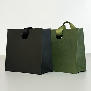 Sacs en papier découpés sur mesure à faible MOQ <span class=keywords><strong>pour</strong></span> les chaussures de sport - Product Image 6