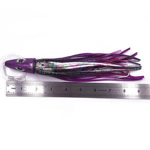 Leurre de pêche à la traîne en eau salée avec tête triangulaire en métal de 9 pouces et jupe double pieuvre - Product Image 3