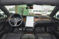 TESLA Model S 2019 Usado, 5 Plazas, Disponible con Volante a la Izquierda, Minivan Eléctrico, Vehículo de Pasajeros en Venta