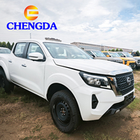 Nouveau Dongfeng Nissan Navara 2WD/4WD 2.0T Manuelle en Stock – Véhicule Utilitaire Pick-up d'Origine