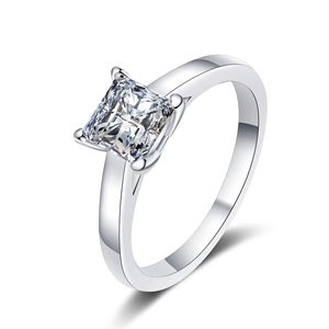 Bague en or véritable 18 carats avec un petit diamant carré taille princesse de 1 carat, diamant solitaire cultivé en laboratoire, bijoux fins - Product Image 1