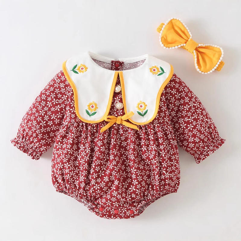 Mono triángulo rojo Cleome spinosa