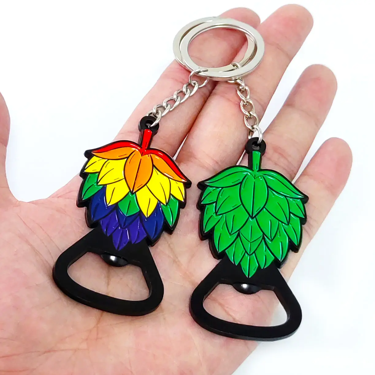 Custom Free Logo Cast Bar Sublimation Beer Opener Carabiner Enamel motel Keychains Key Ring Custom Metal Bottle Opener Keychain