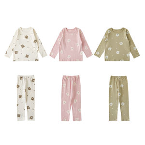 Vêtements personnalisés pour enfants pyjama sur le thème de l'ours mignon avec dessin animé vêtements de nuit pour filles - Product Image 1