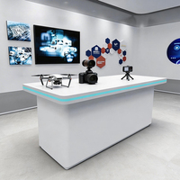 Comptoir d'exposition de technologie moderne, table de showroom de luxe éclairée par LED, îlot de boutique, piédestal sur mesure en MDF étanche