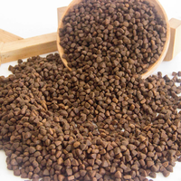 Nourriture sèche pour animaux de compagnie, riche en protéines et en viande, ingrédients personnalisables, logo personnalisé, pour un pelage brillant et une beauté des poils.