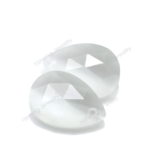 Piedra Preciosa Artificial de Ónice Blanco con Corte de Gota de Lágrima y Ojo de Gato - Product Image 1