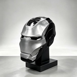 Casque de super-héros personnalisé en EVA avec lumières LED pour Halloween, cosplay adulte, jeux de rôle et costumes de film. - Product Image 1