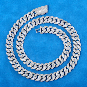 สร้อยคอแบบคิวบันฮิปฮอปสั่งทำพิเศษสำหรับทุกเพศ ประดับเพชรโมอิสซาไนต์ ชุบทอง 18K เงินแท้ 925 ดีไซน์แบบไมอามี่ลิงค์ ตัวเรือนแบบเบเซลเซ็ตติ้ง - Product Image 4