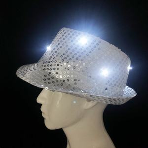 Sombrero de vaquero LED Lentejuelas Sombrero Fedora iluminado Disfraz de Año Nuevo Sombrero de vaquero de lentejuelas de neón para fiesta de neón Poliéster Liso 3 piezas AG13 - Product Image 5