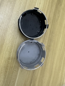 Tapacubos de Alta Gama MerceD- AMG de 75 mm para A45 CLA45 C63 GLA45 - Product Image 2