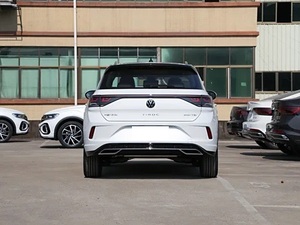 Nuova Volkswagen <span class=keywords><strong>T</strong></span>-<span class=keywords><strong>Roc</strong></span> 2026 per VW <span class=keywords><strong>T</strong></span>-<span class=keywords><strong>Roc</strong></span> Troc Facelift 300TSI DSG Starlight Edition, Nuova Auto a Benzina - Product Image 6